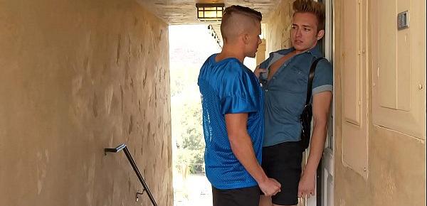  NextDoorTwink - Football Player Gives It Rough To Twink